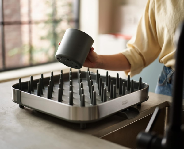 Expanding Dish Drainer Rack with Removable Cutlery Holder - Image 5