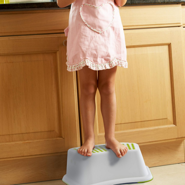 Sturdy Step Stool for Bathroom, Practical Non-Slip Toilet Step in White and Green for Kids - Image 6